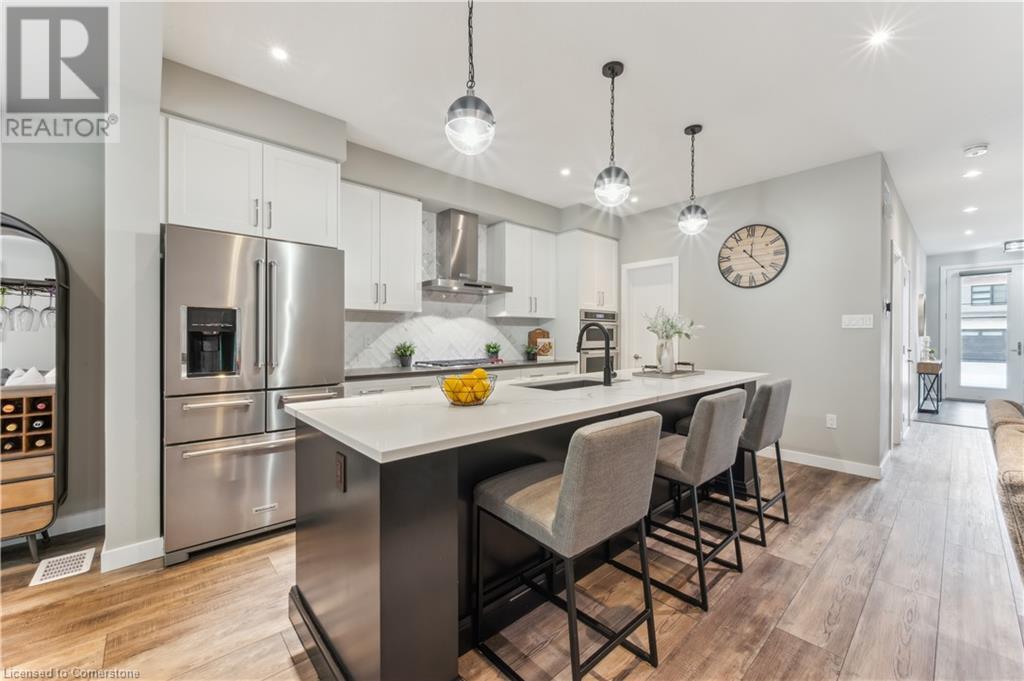 946 Robert Ferrie Drive, Kitchener, Ontario  N2R 0P9 - Photo 13 - 40732318