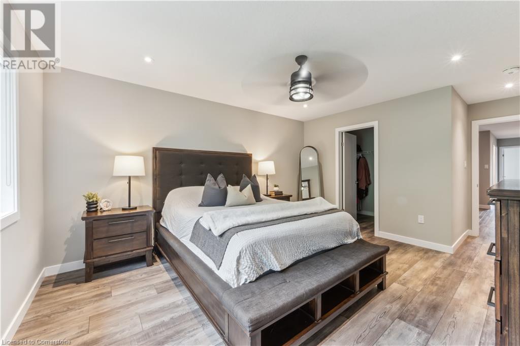 946 Robert Ferrie Drive, Kitchener, Ontario  N2R 0P9 - Photo 23 - 40732318