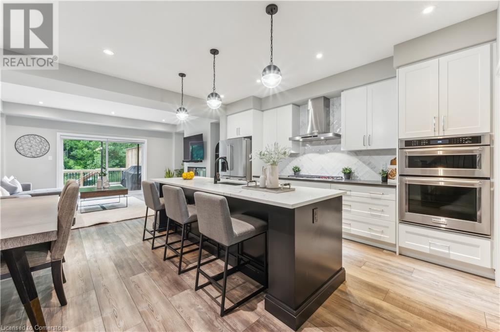 946 Robert Ferrie Drive, Kitchener, Ontario  N2R 0P9 - Photo 7 - 40732318