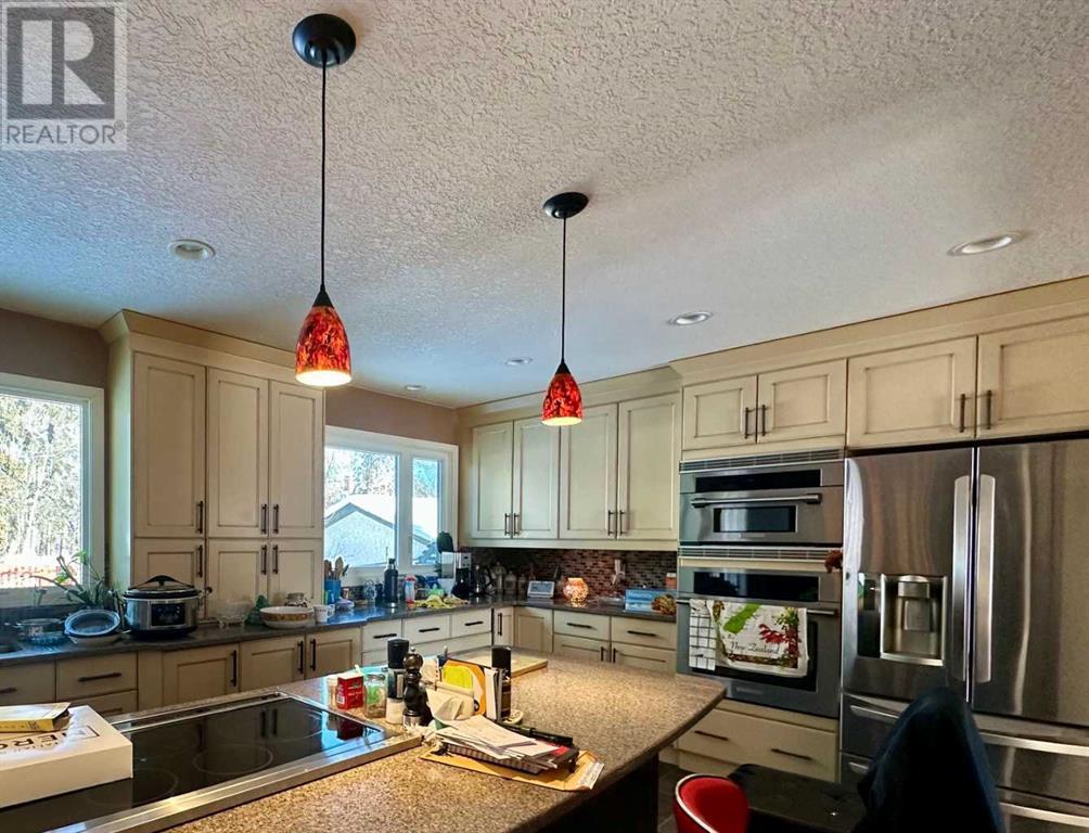 83 Feero Drive, Whitecourt, Alberta  T7S 1E7 - Photo 9 - A2191715