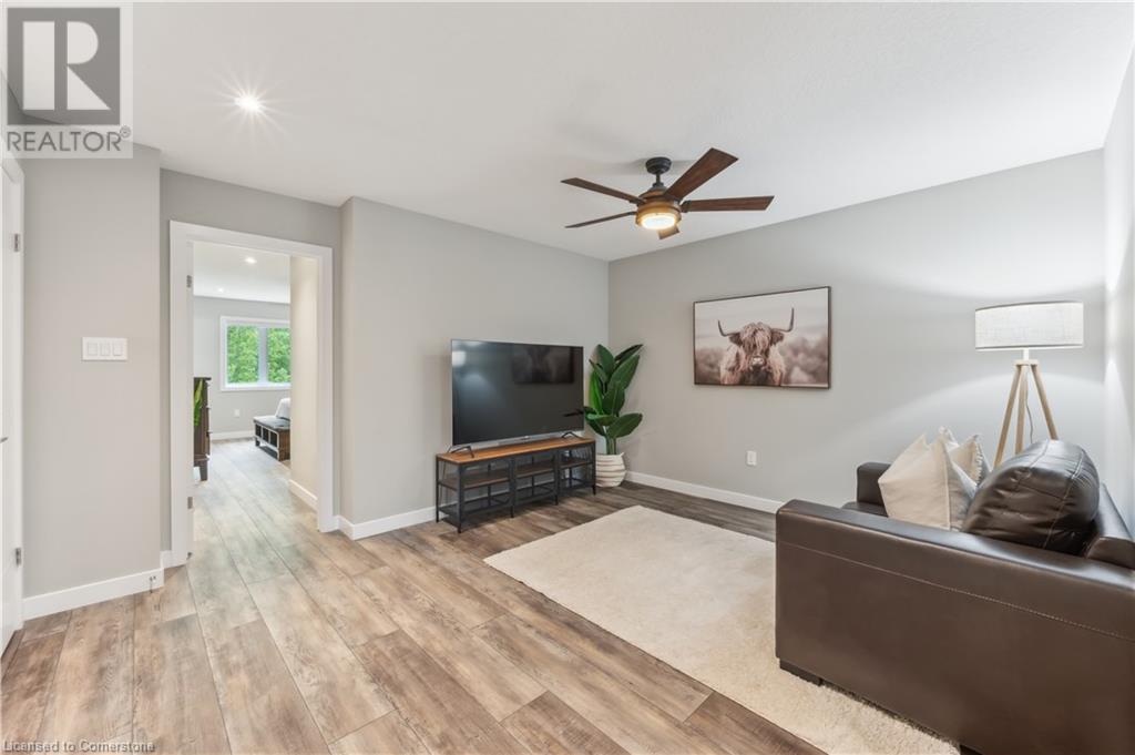946 Robert Ferrie Drive, Kitchener, Ontario  N2R 0P9 - Photo 29 - 40732318