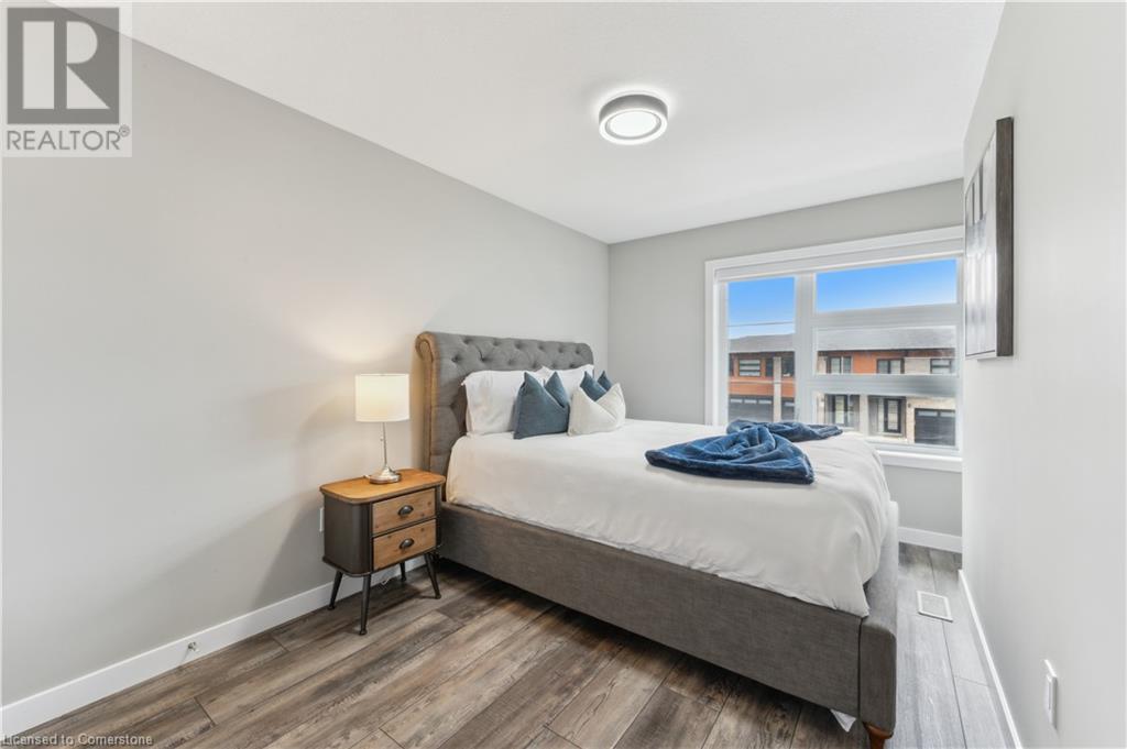 946 Robert Ferrie Drive, Kitchener, Ontario  N2R 0P9 - Photo 26 - 40732318