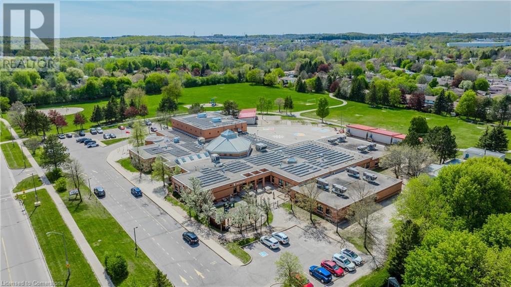 946 Robert Ferrie Drive, Kitchener, Ontario  N2R 0P9 - Photo 45 - 40732318