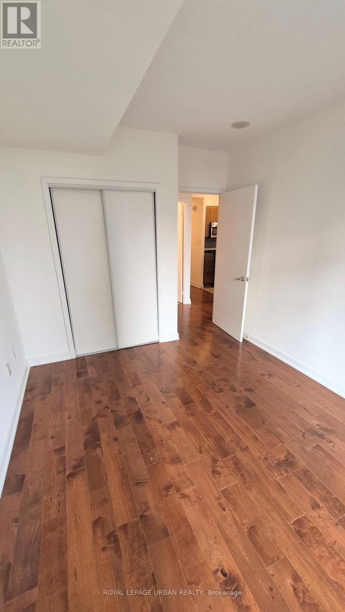 1102 - 35 Mariner Terrace, Toronto, Ontario  M5V 3V9 - Photo 12 - C12208748