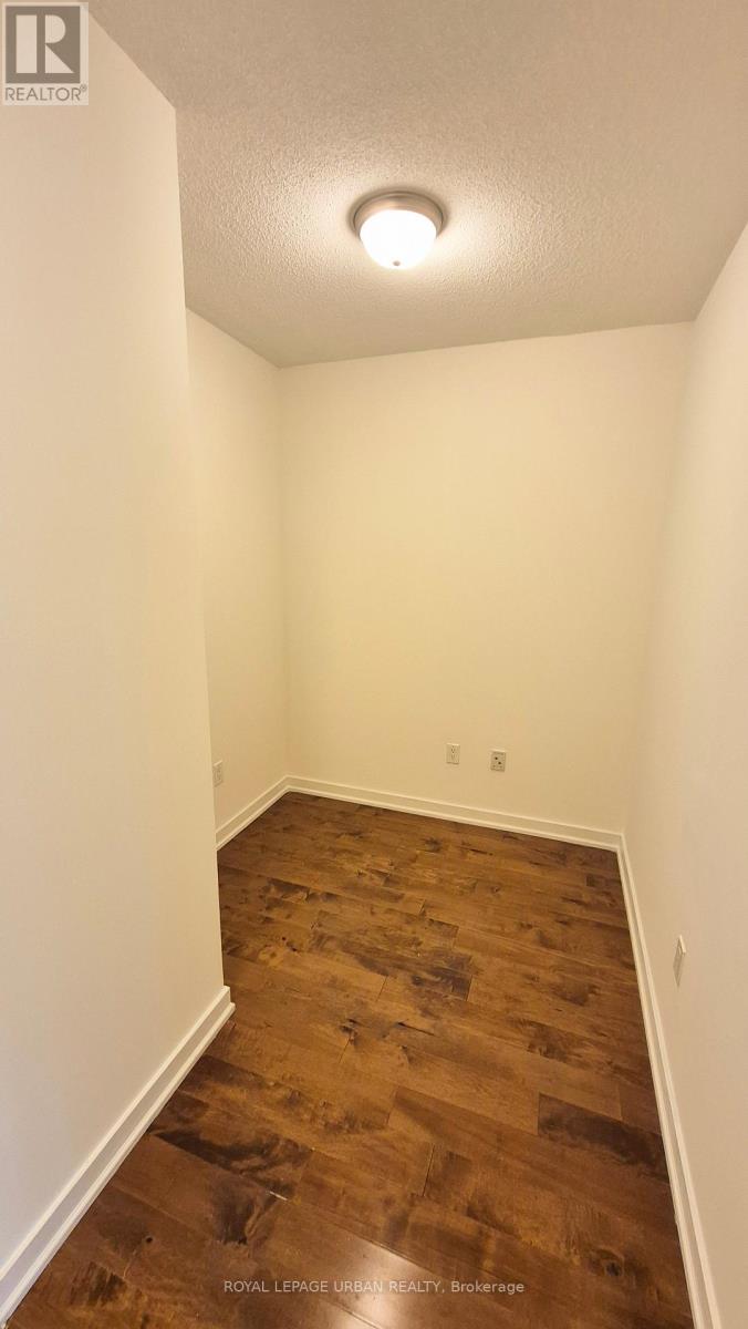 1102 - 35 Mariner Terrace, Toronto, Ontario  M5V 3V9 - Photo 7 - C12208748