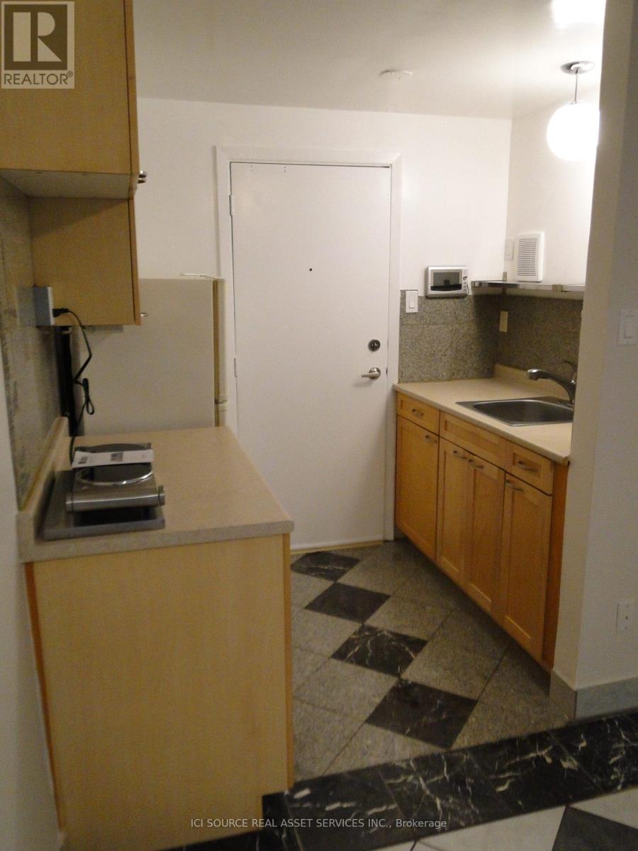 72 Pembroke Street, Toronto, Ontario  M5A 2N8 - Photo 10 - C12208759