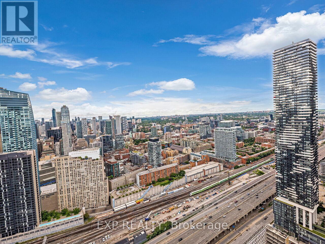 4904 - 28 Freeland Street, Toronto (Waterfront Communities), Ontario  M5E 1L7 - Photo 33 - C12208848