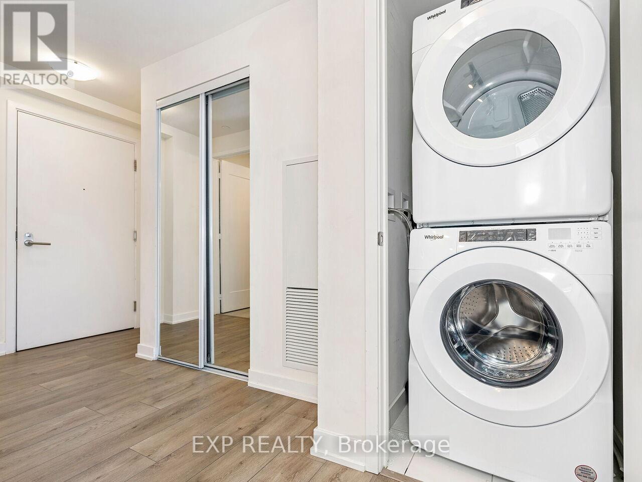 4904 - 28 Freeland Street, Toronto (Waterfront Communities), Ontario  M5E 1L7 - Photo 5 - C12208848