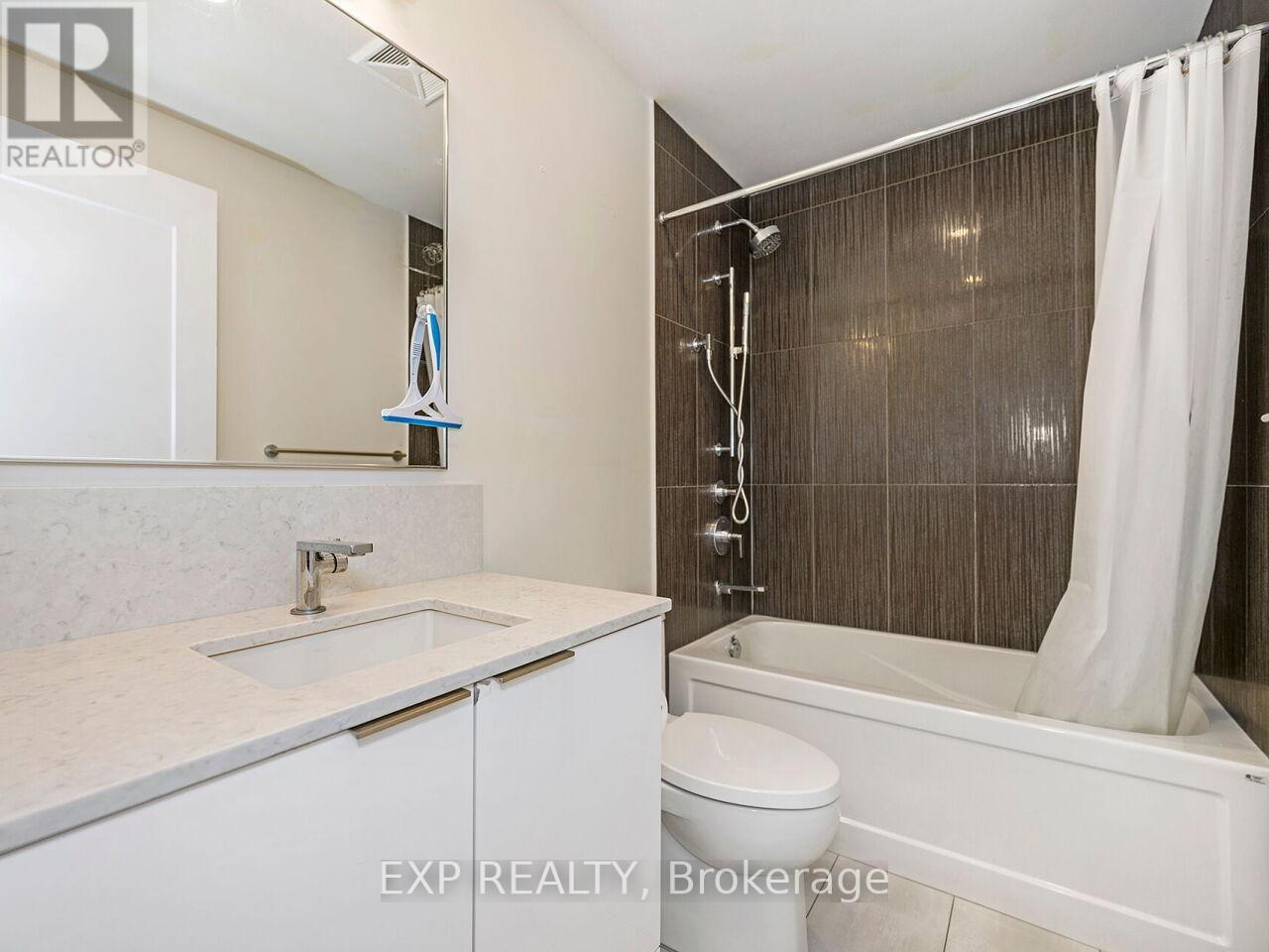 4904 - 28 Freeland Street, Toronto (Waterfront Communities), Ontario  M5E 1L7 - Photo 6 - C12208848