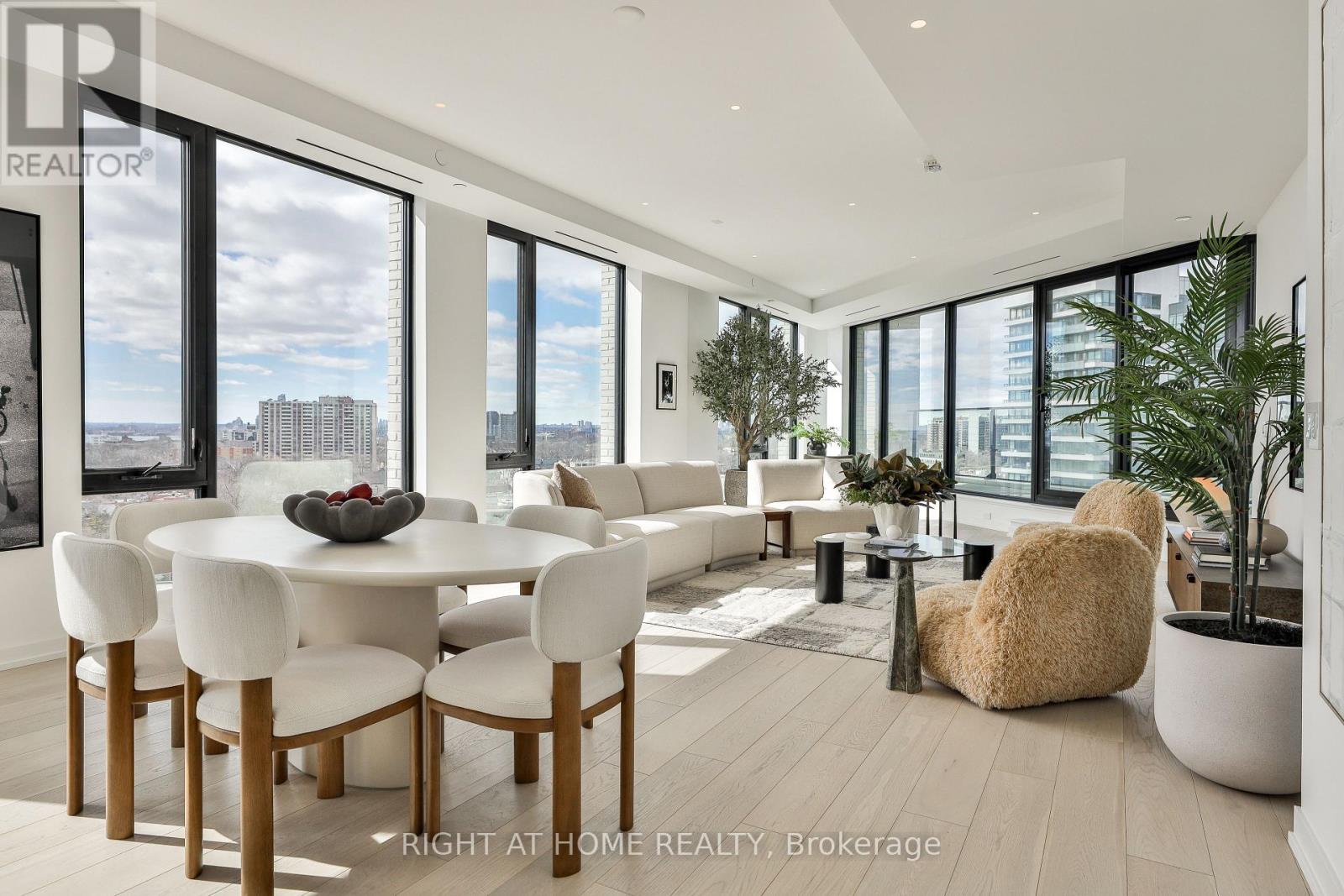 Lower Penthouse 03 - 200 Sudbury Street, Toronto, Ontario  M6J 0H1 - Photo 9 - C12208877