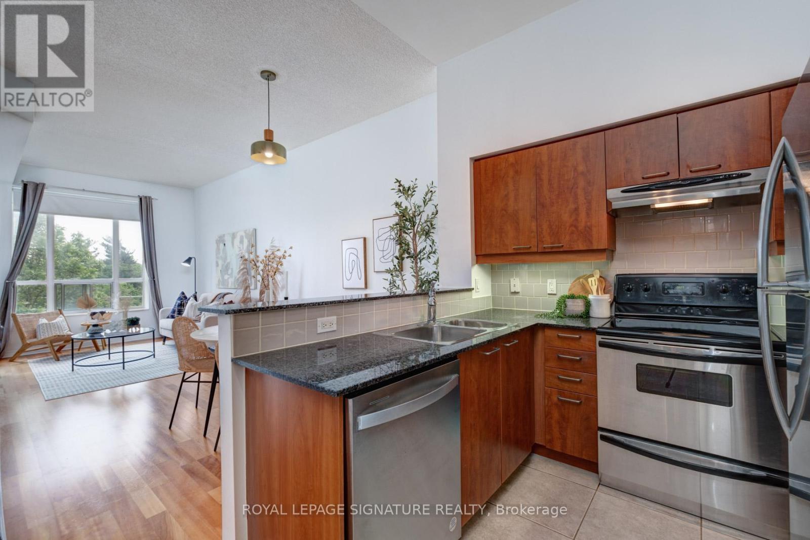 511 - 481 Rosewell Avenue, Toronto, Ontario  M4R 2J1 - Photo 2 - C12208901