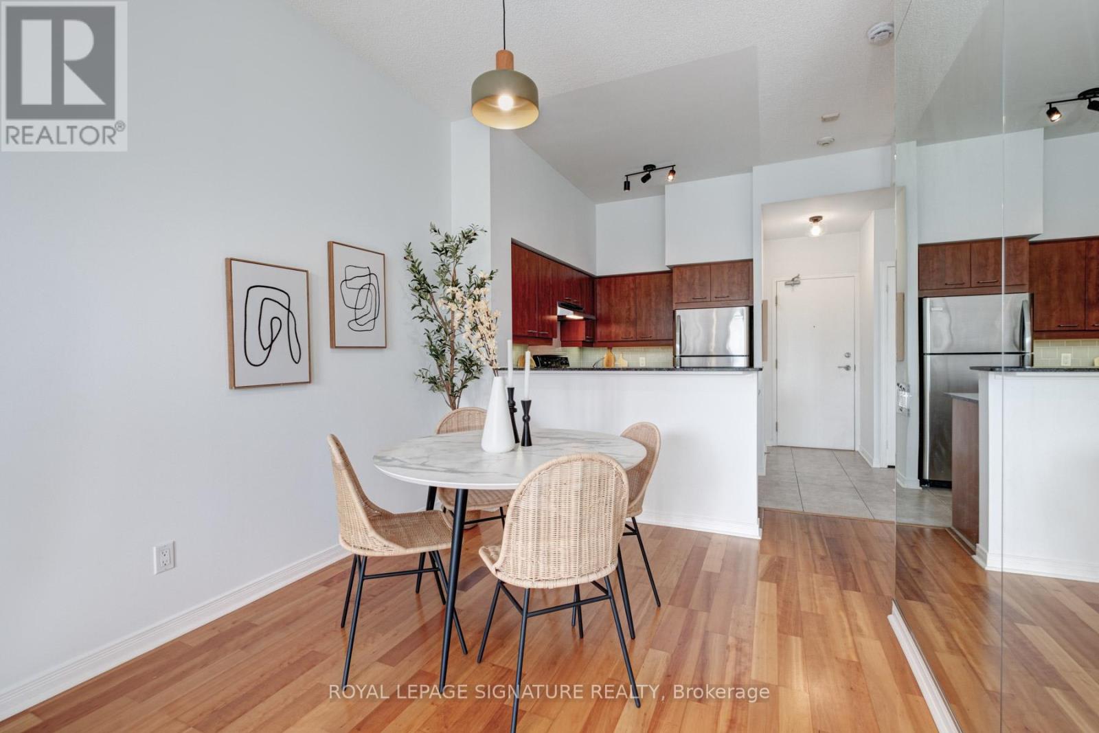 511 - 481 Rosewell Avenue, Toronto, Ontario  M4R 2J1 - Photo 5 - C12208901