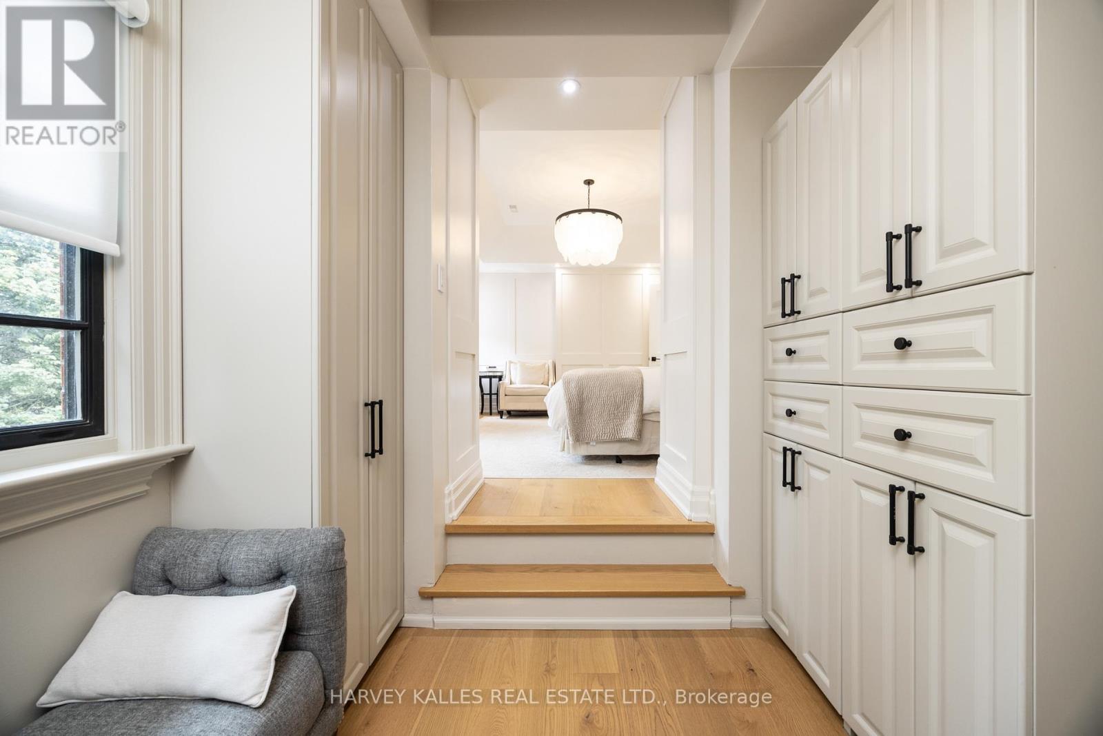 84 Kimbark Boulevard, Toronto (Bedford Park-Nortown), Ontario  M5N 2Y1 - Photo 25 - C12208943