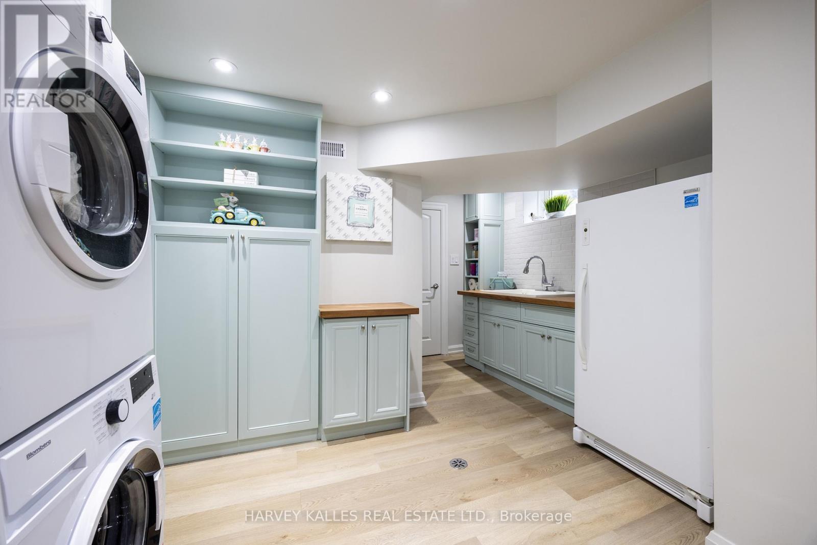 84 Kimbark Boulevard, Toronto (Bedford Park-Nortown), Ontario  M5N 2Y1 - Photo 37 - C12208943