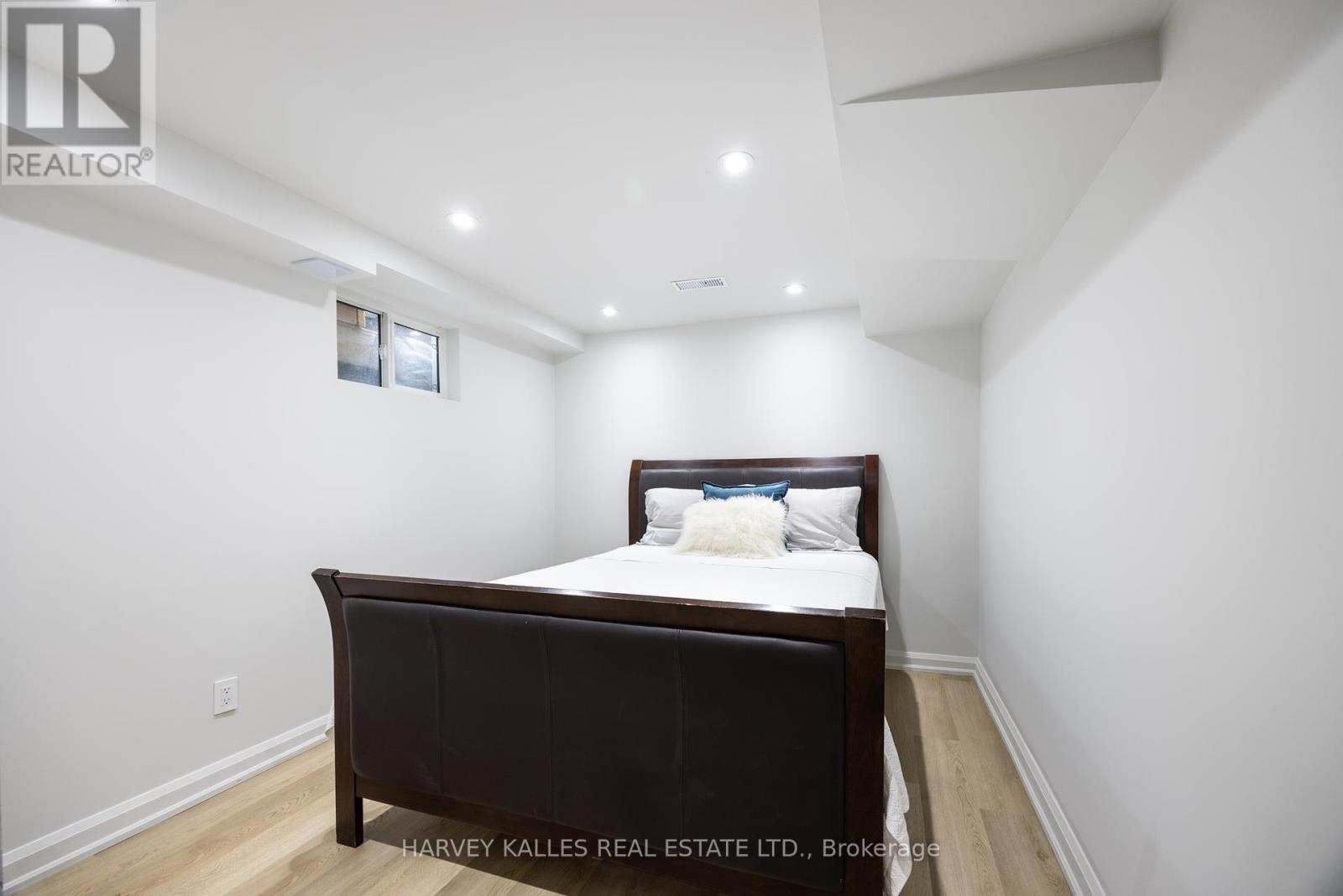 84 Kimbark Boulevard, Toronto (Bedford Park-Nortown), Ontario  M5N 2Y1 - Photo 38 - C12208943