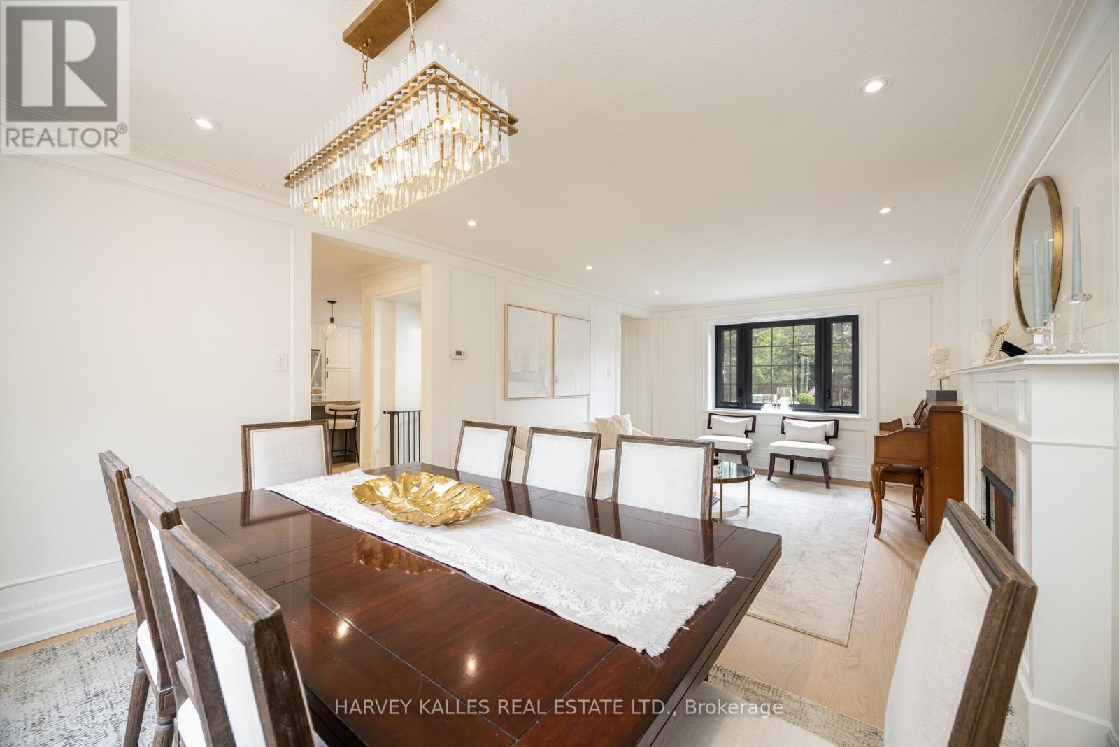 84 Kimbark Boulevard, Toronto (Bedford Park-Nortown), Ontario  M5N 2Y1 - Photo 5 - C12208943