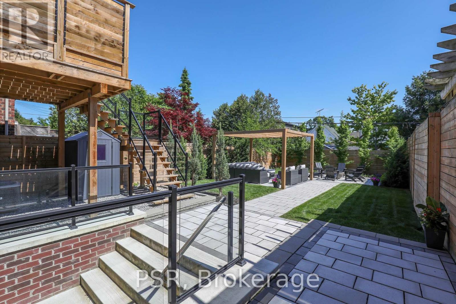 571 Broadway Avenue, Toronto, Ontario  M4G 2S2 - Photo 37 - C12208944