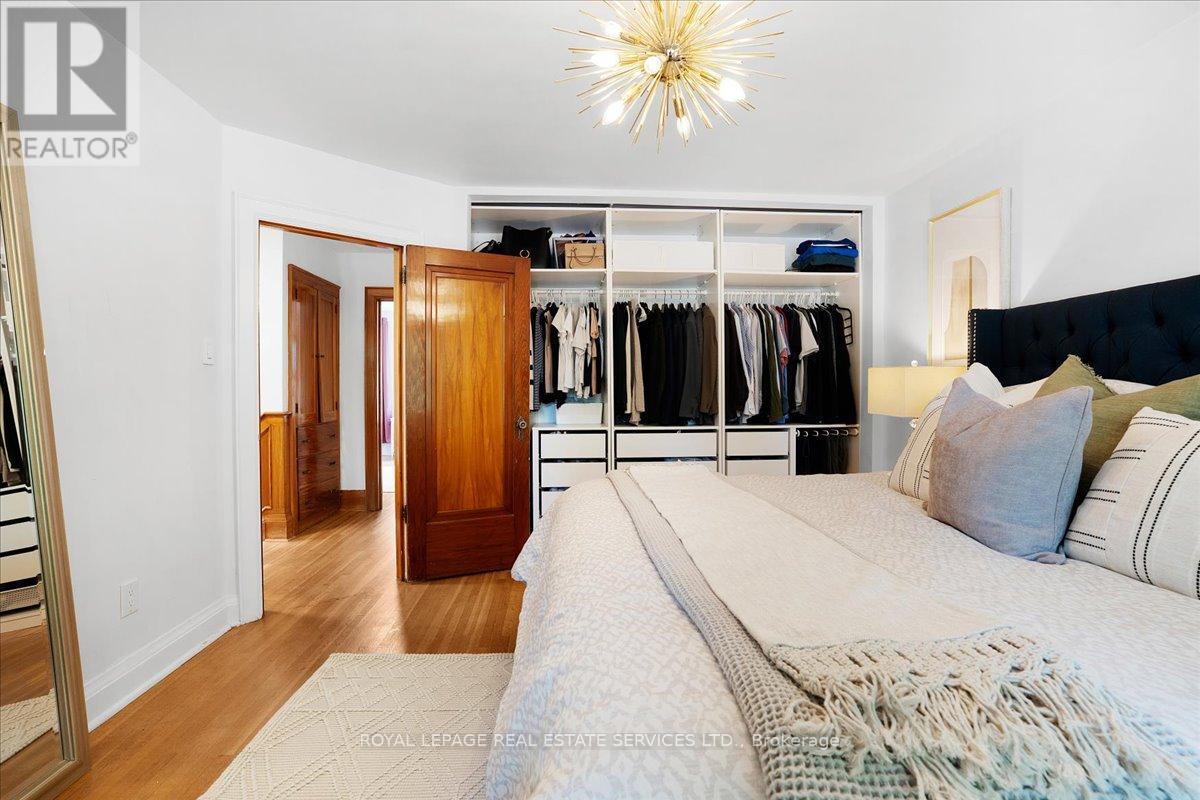 24 Rolph Road, Toronto, Ontario  M4G 3M6 - Photo 17 - C12208970