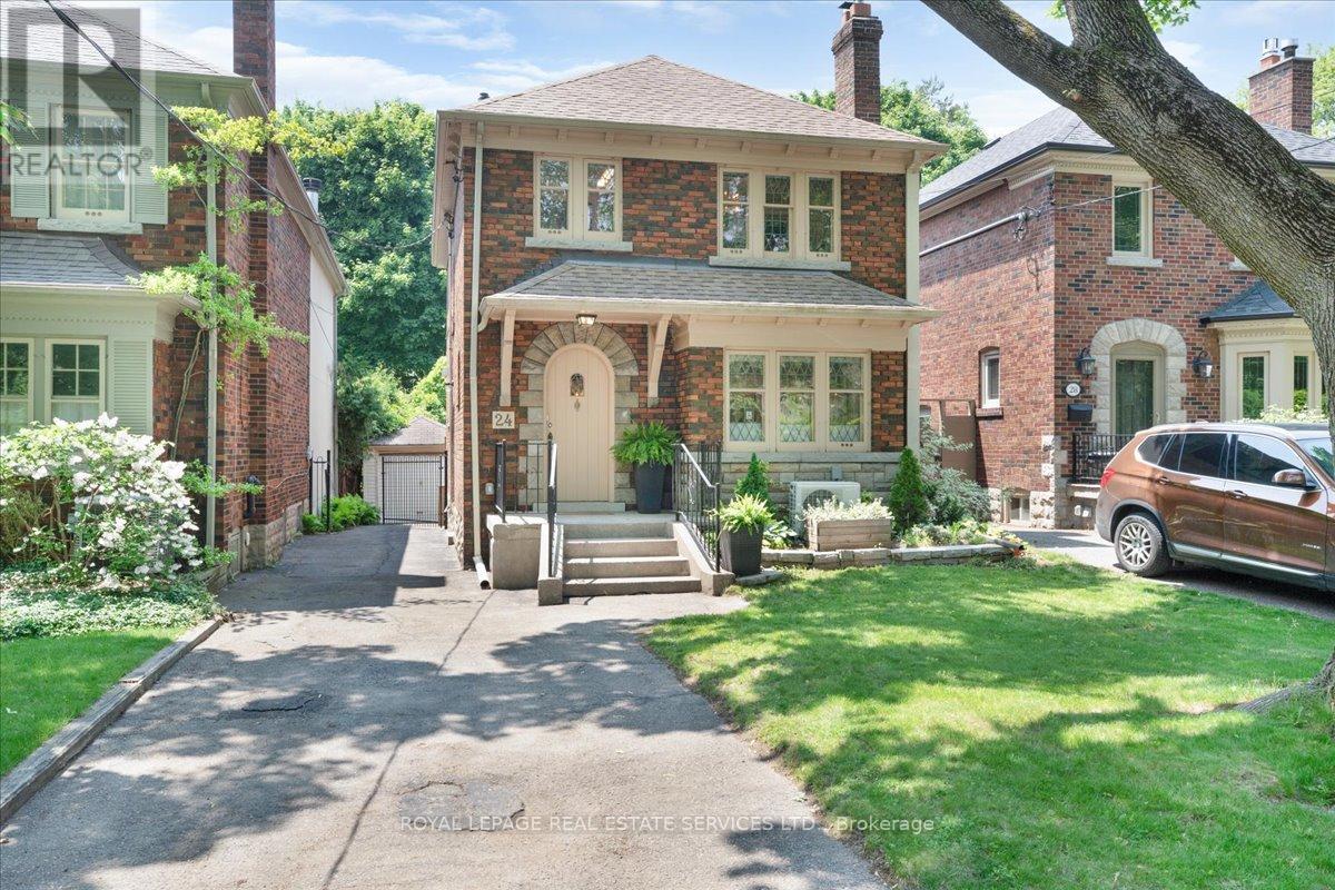 24 Rolph Road, Toronto, Ontario  M4G 3M6 - Photo 2 - C12208970