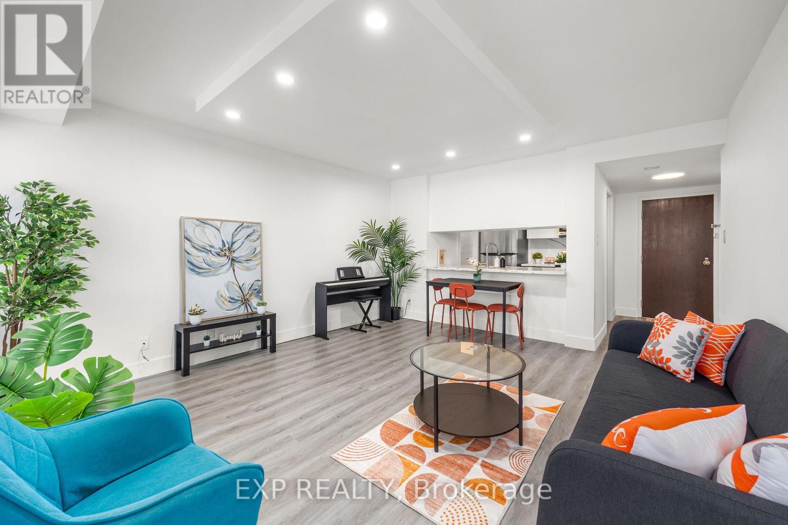 817 - 711 Bay Street, Toronto, Ontario  M5G 2J8 - Photo 13 - C12209022