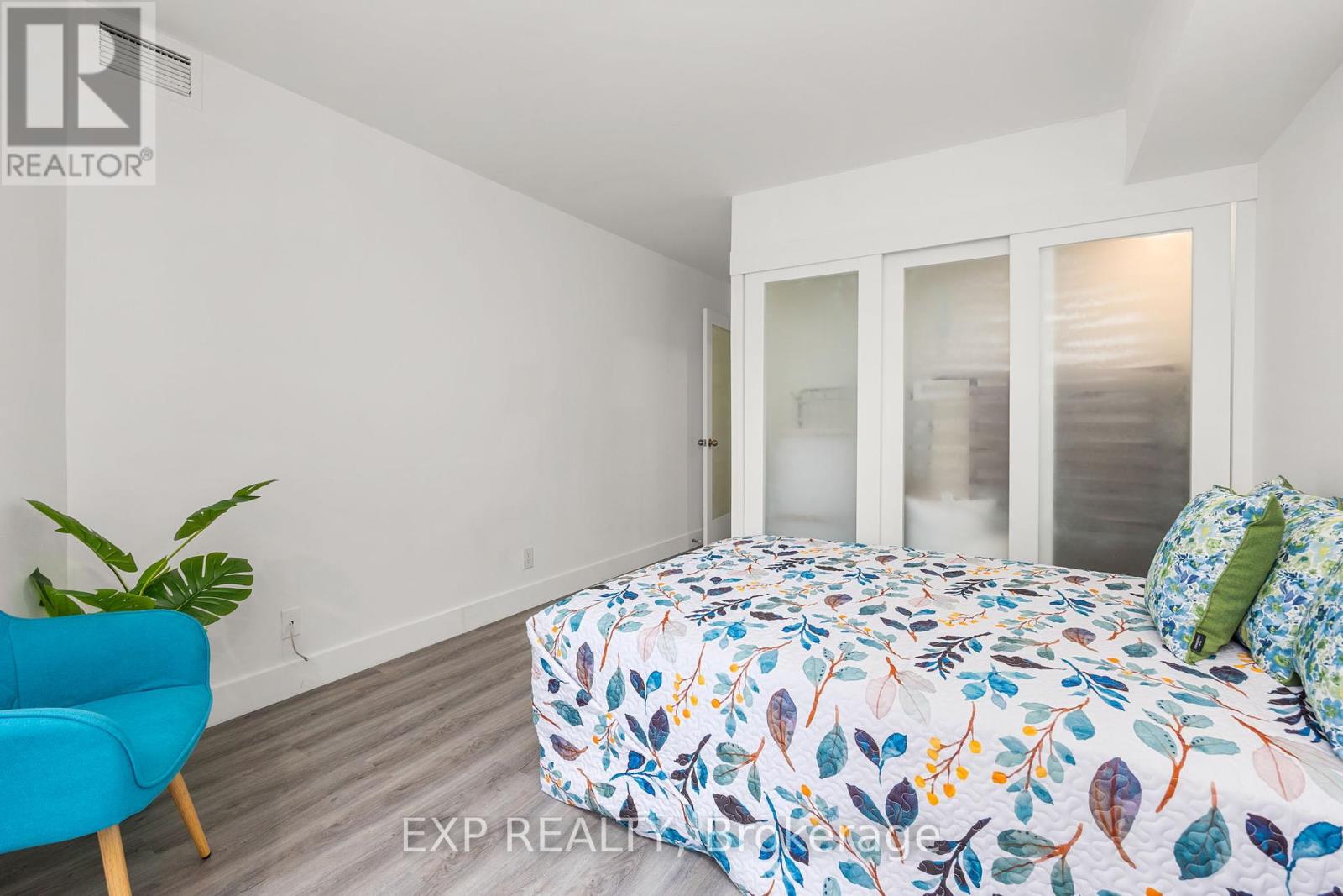 817 - 711 Bay Street, Toronto, Ontario  M5G 2J8 - Photo 23 - C12209022