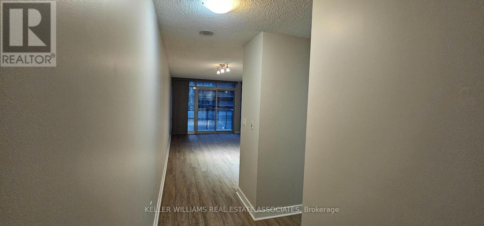 606 - 4k Spadina Avenue, Toronto, Ontario  M5V 3Y9 - Photo 14 - C12209037