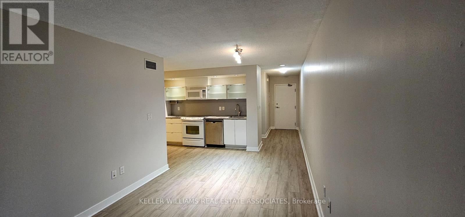 606 - 4k Spadina Avenue, Toronto, Ontario  M5V 3Y9 - Photo 5 - C12209037