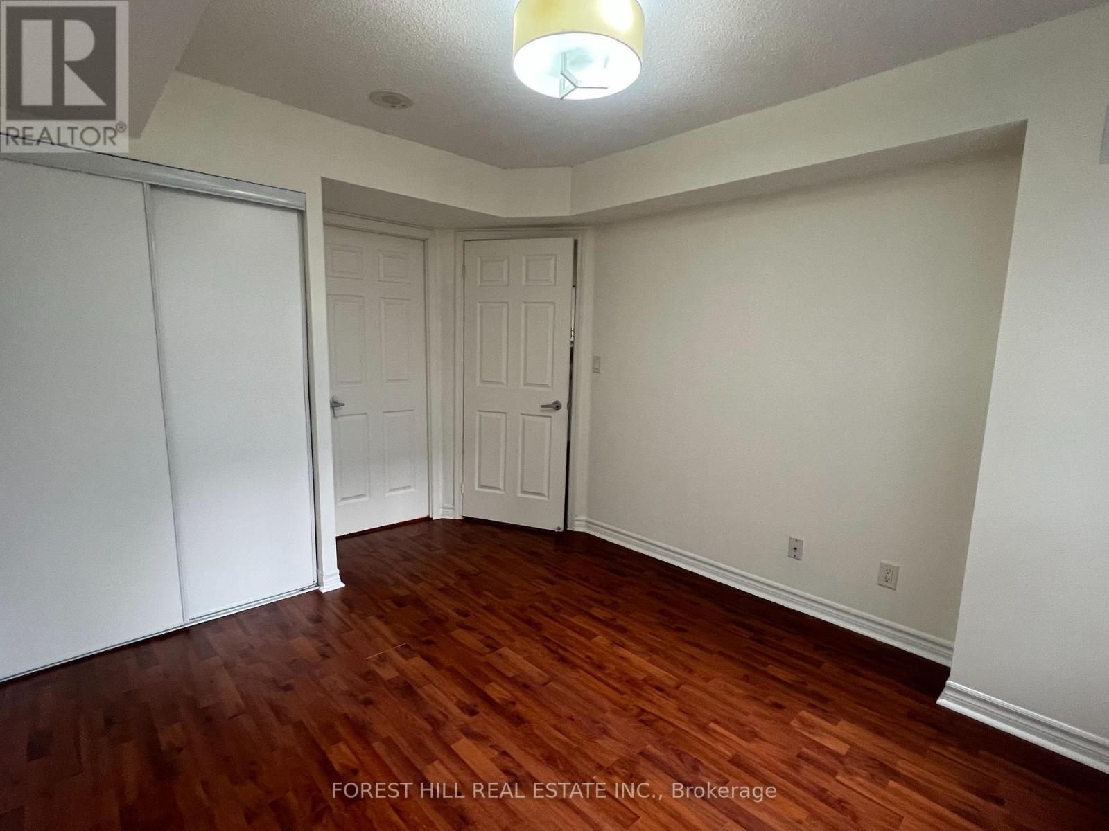 418 - 19 Barberry Place, Toronto, Ontario  M2K 3E3 - Photo 8 - C12209045