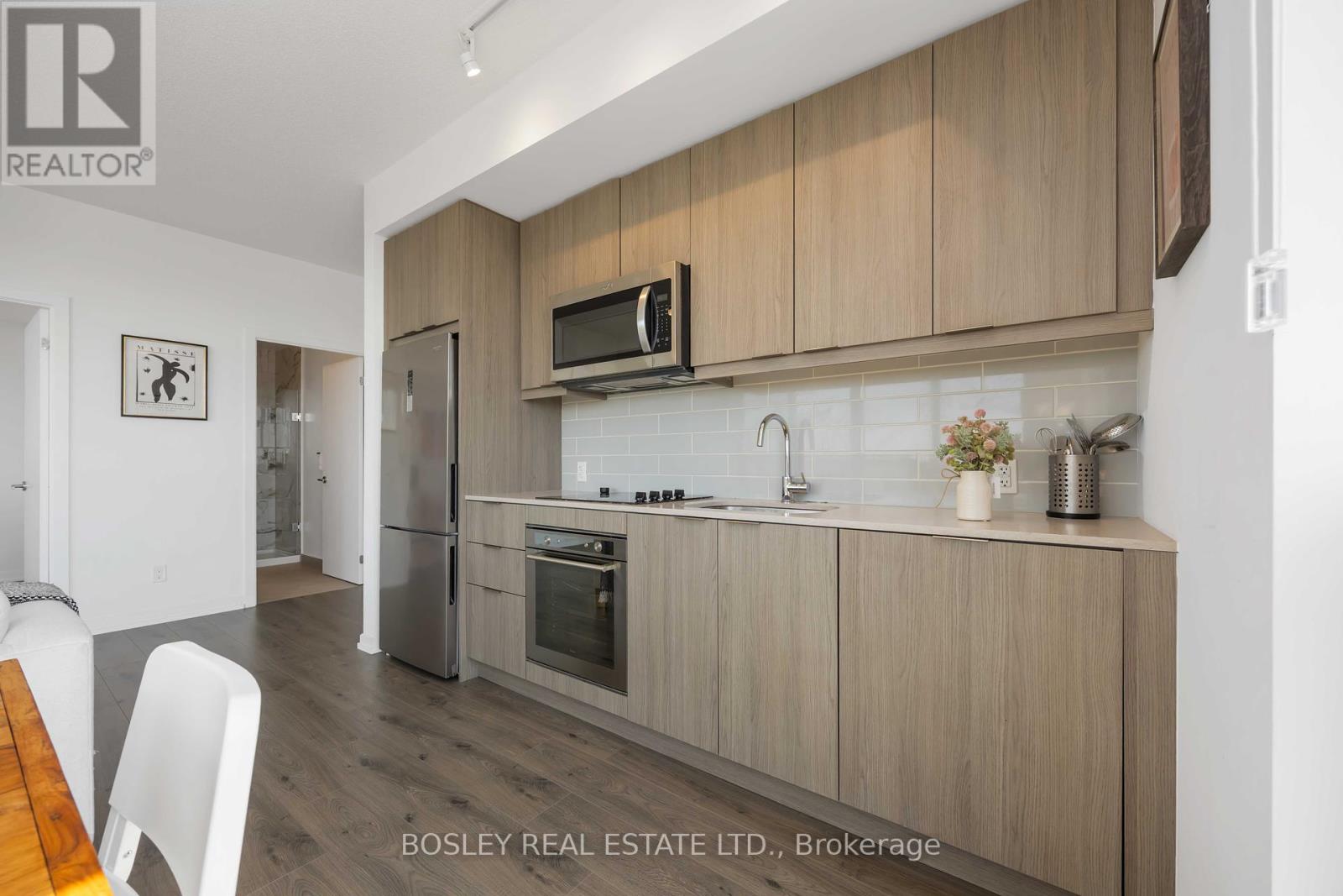 1807 - 38 Forest Manor Road, Toronto, Ontario  M2J 0H4 - Photo 12 - C12209053