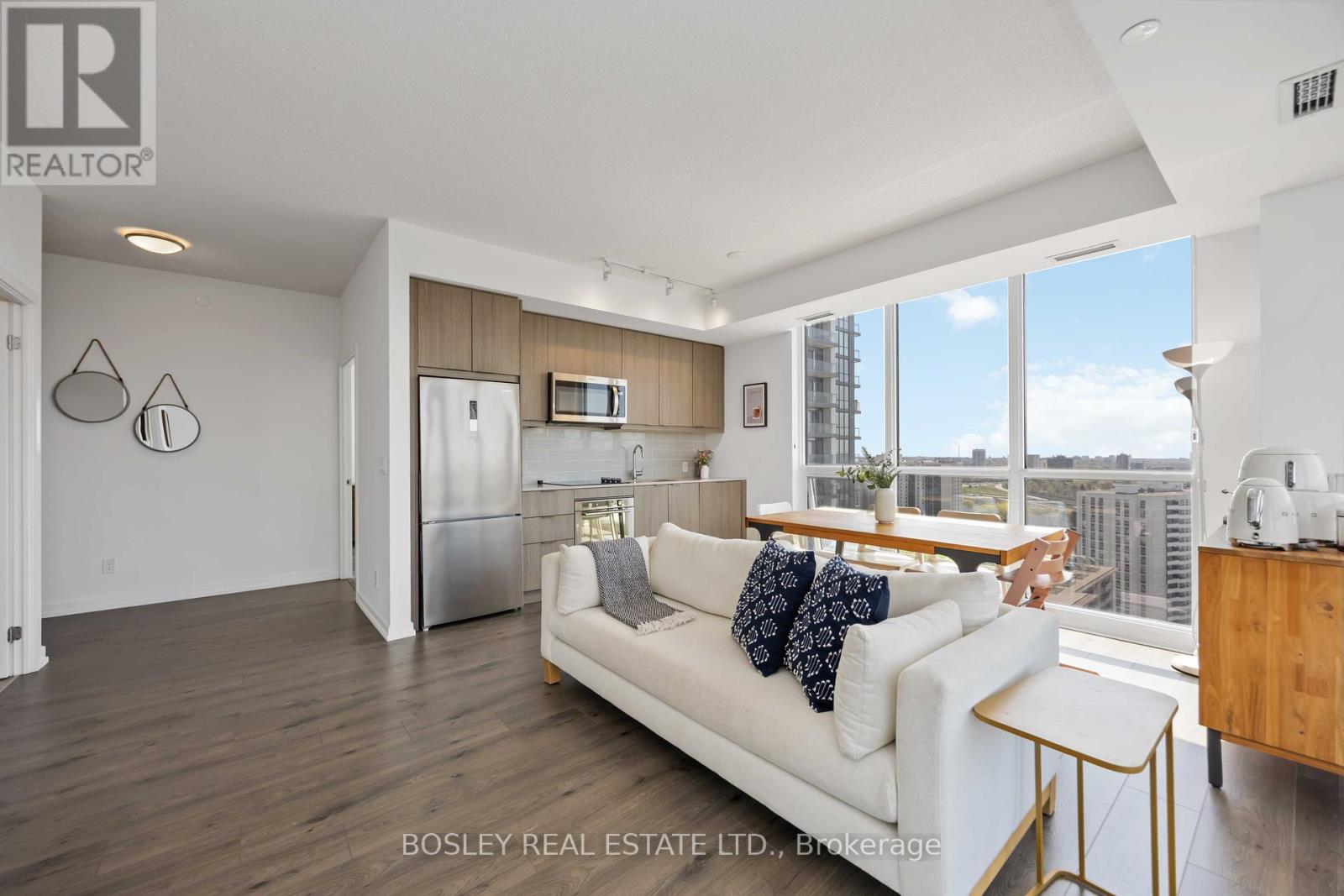 1807 - 38 Forest Manor Road, Toronto, Ontario  M2J 0H4 - Photo 7 - C12209053