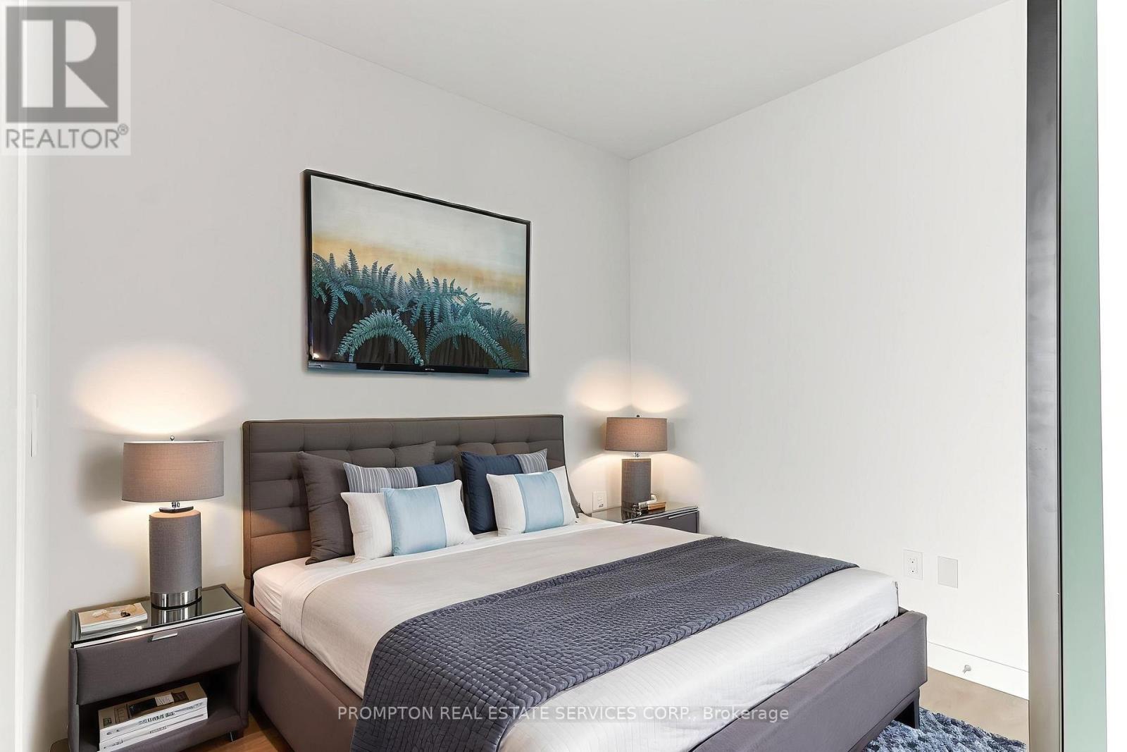 1511 - 3 Concord Cityplace Way, Toronto, Ontario  M5V 0X3 - Photo 15 - C12209061