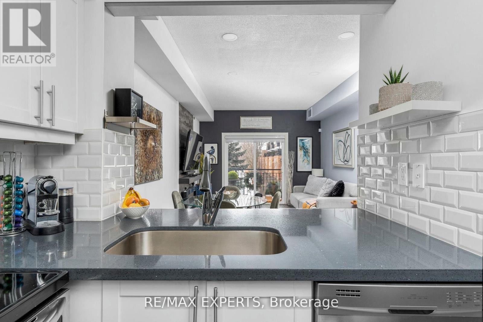 206 - 1000 Sheppard Avenue W, Toronto, Ontario  M3H 2T6 - Photo 11 - C12209062