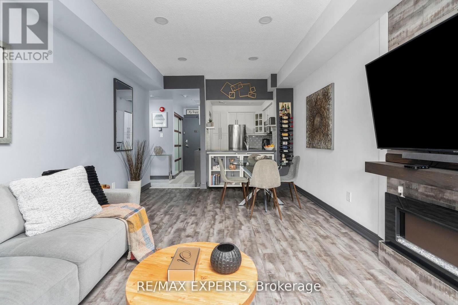 206 - 1000 Sheppard Avenue W, Toronto, Ontario  M3H 2T6 - Photo 17 - C12209062