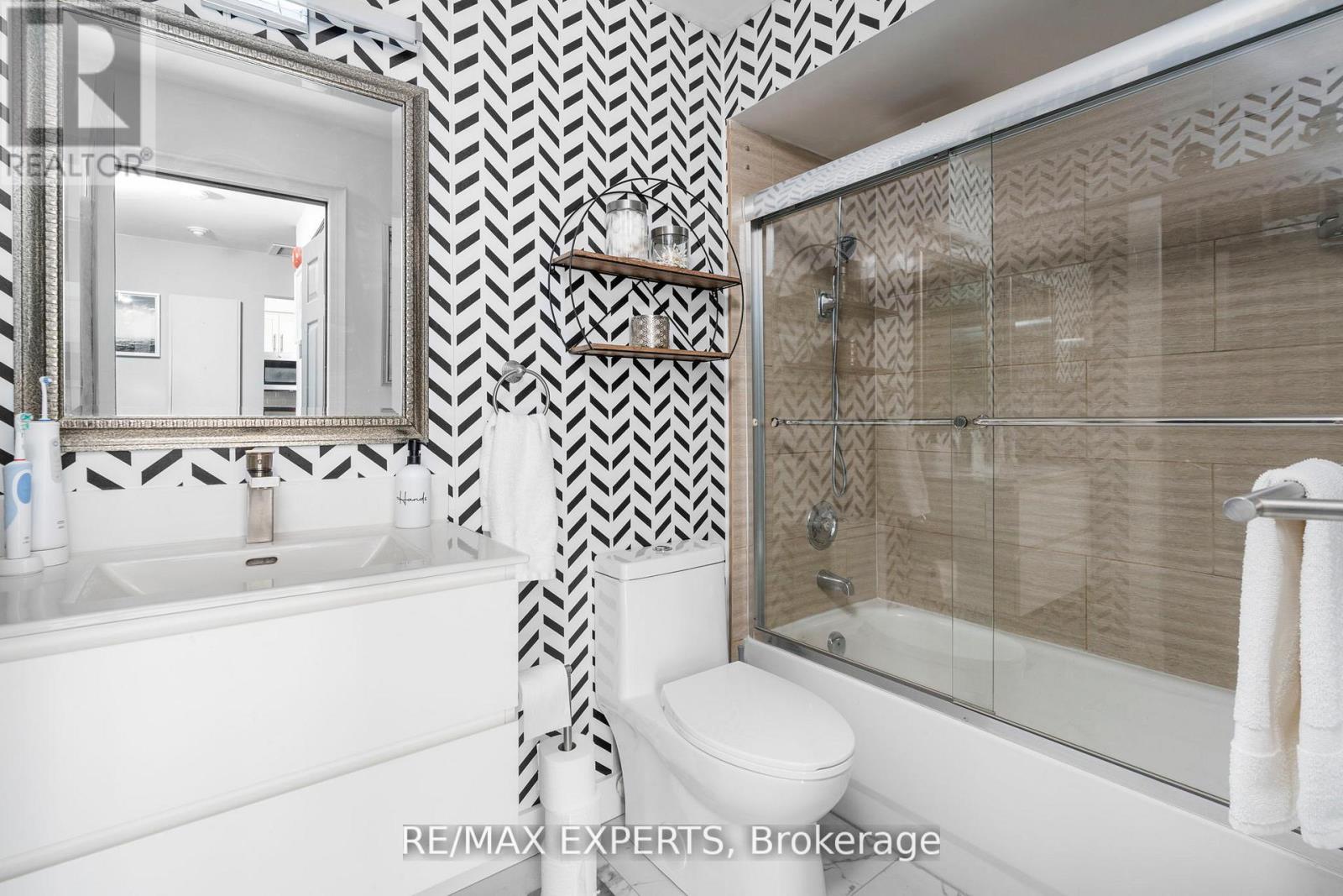 206 - 1000 Sheppard Avenue W, Toronto, Ontario  M3H 2T6 - Photo 26 - C12209062
