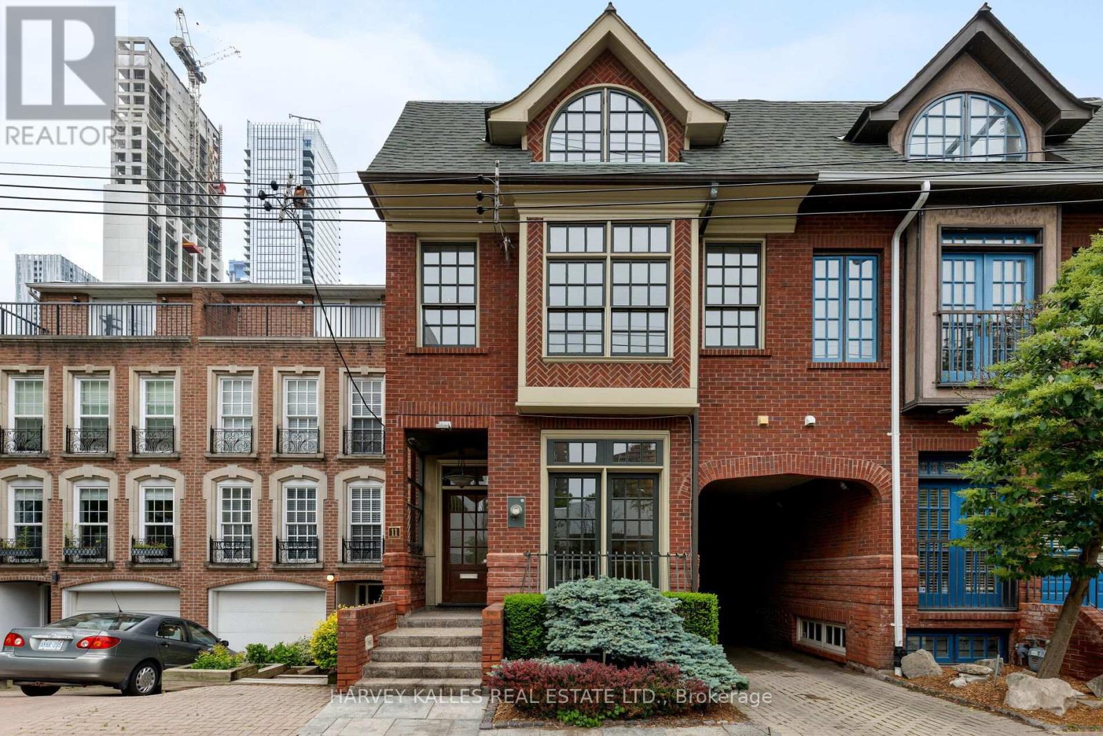 11 BERRYMAN STREET, Toronto, Ontario