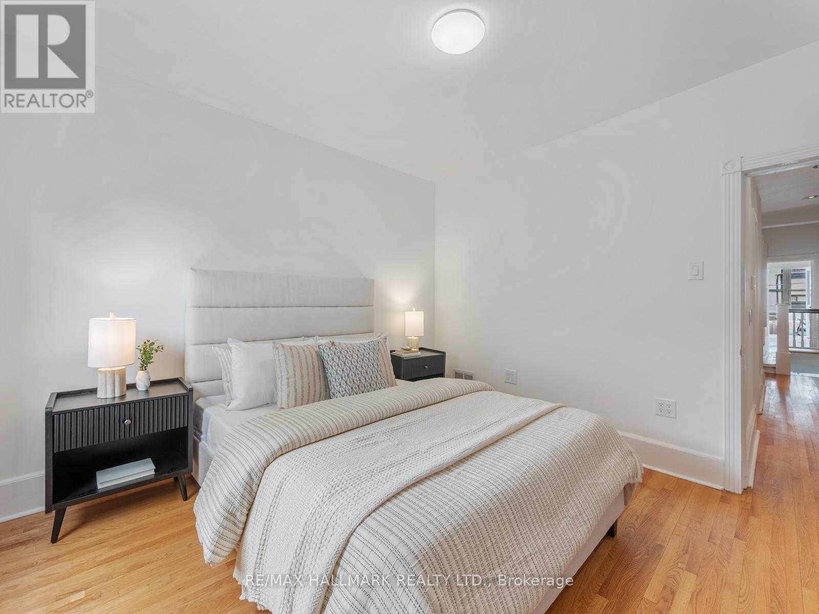 85 Mackenzie Crescent, Toronto (Little Portugal), Ontario  M6J 1T2 - Photo 34 - C12209121
