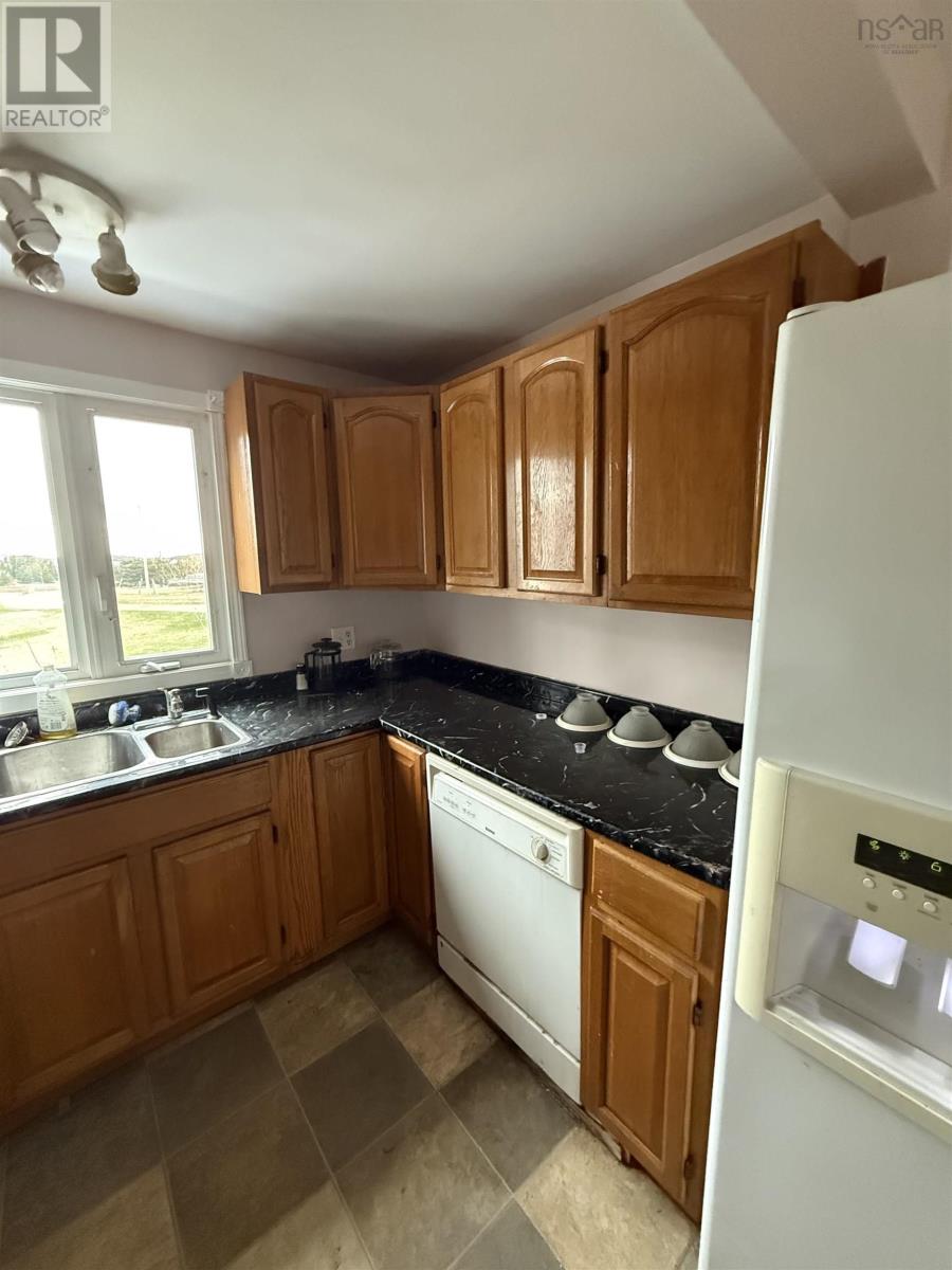 20 Campbells Lane, Main-À-Dieu, Nova Scotia  B1C 1V6 - Photo 6 - 202511651