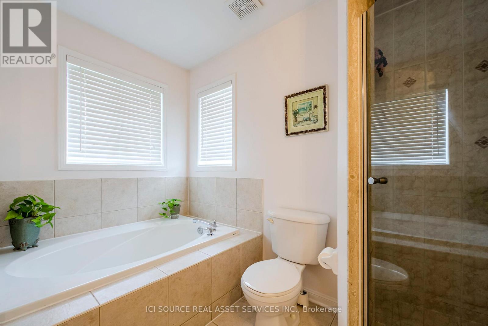 44 Candlebrook Crescent, Toronto, Ontario  M1W 4B4 - Photo 10 - E12208766