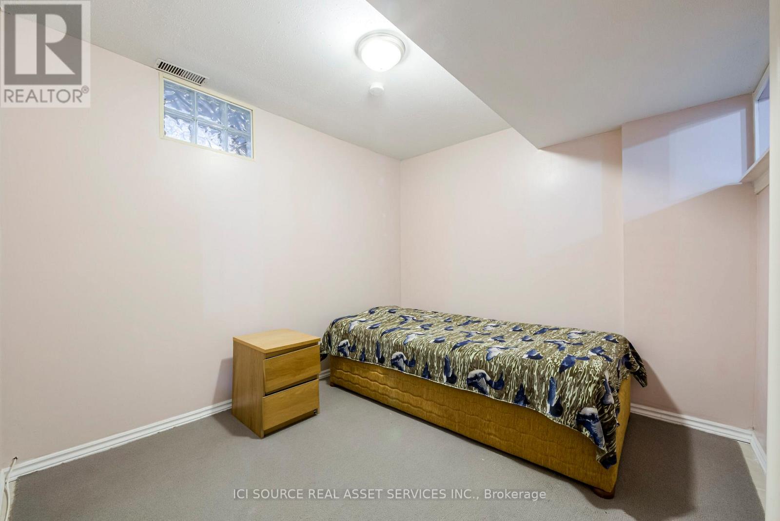 44 Candlebrook Crescent, Toronto, Ontario  M1W 4B4 - Photo 17 - E12208766