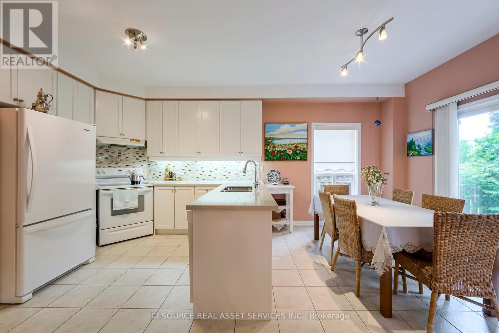44 Candlebrook Crescent, Toronto, Ontario  M1W 4B4 - Photo 5 - E12208766