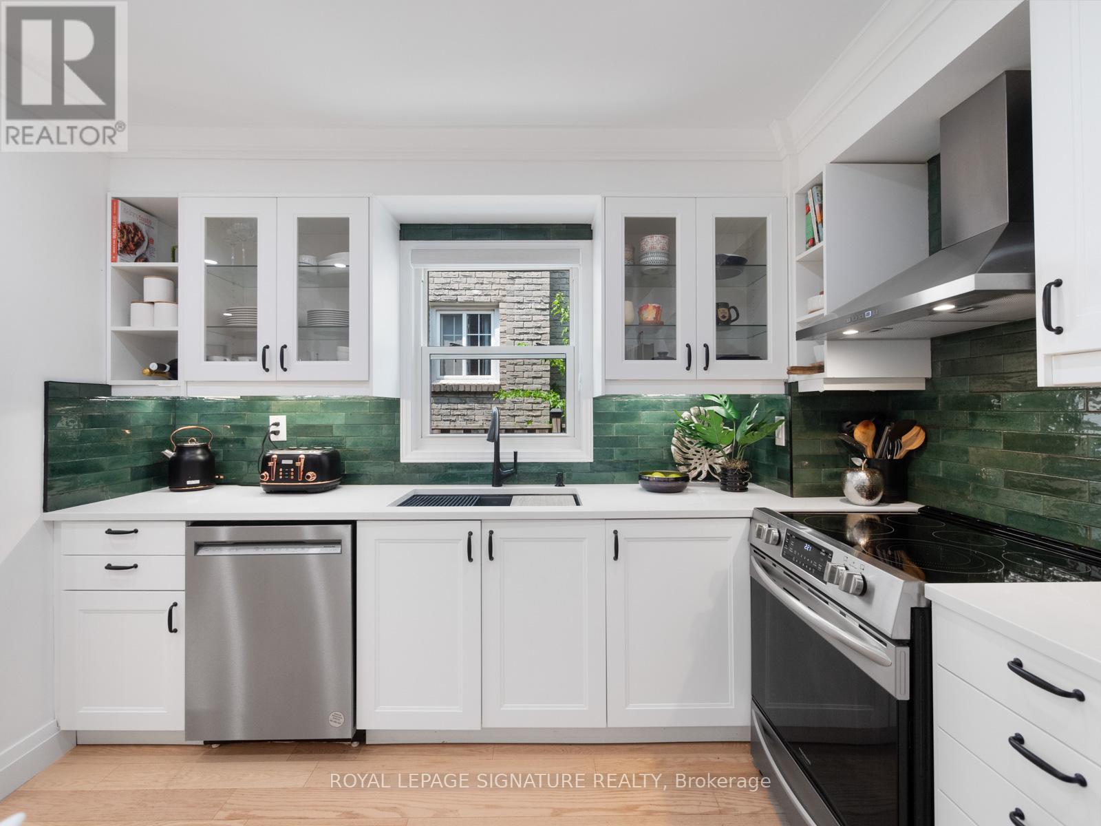 81 Winter Gardens Trail, Toronto, Ontario  M1C 3M8 - Photo 9 - E12208768