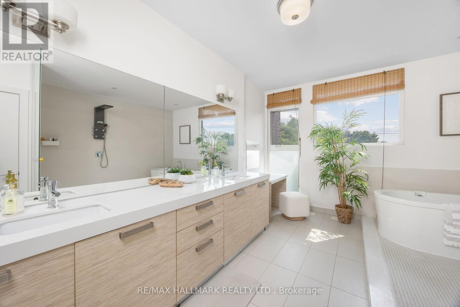 68 Boulton Avenue, Toronto (South Riverdale), Ontario  M4M 2J5 - Photo 13 - E12208780