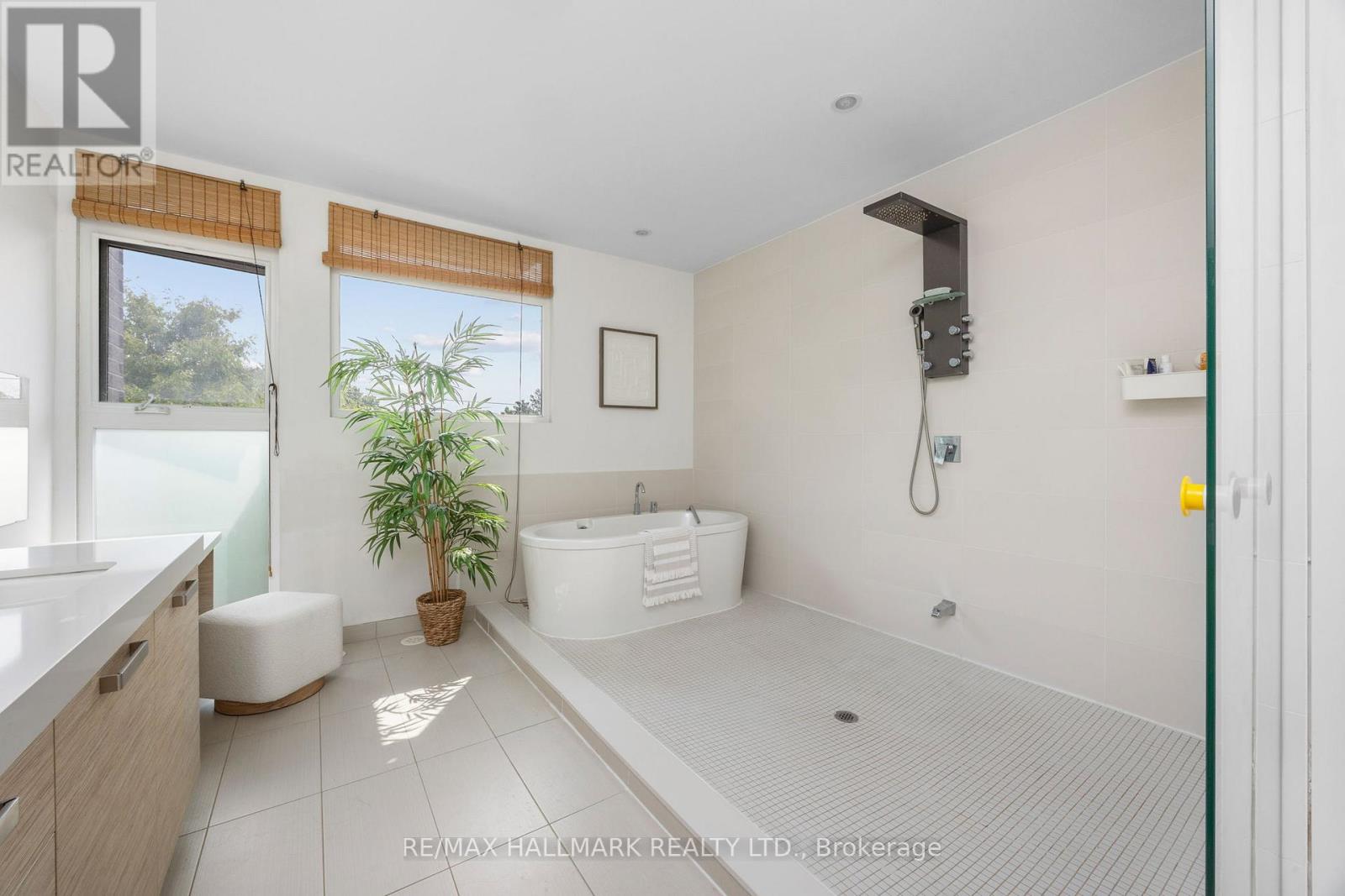 68 Boulton Avenue, Toronto (South Riverdale), Ontario  M4M 2J5 - Photo 14 - E12208780