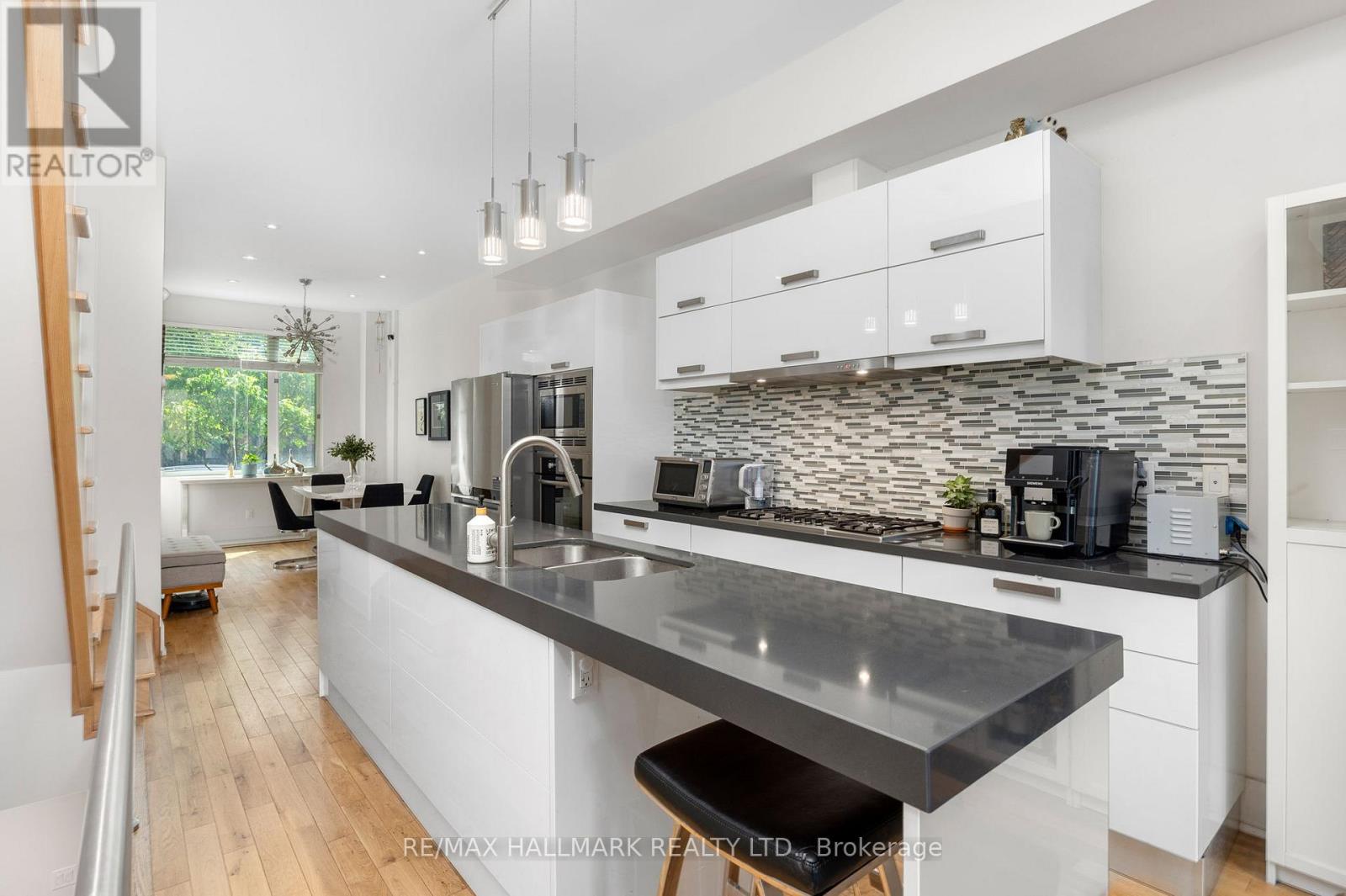 68 Boulton Avenue, Toronto (South Riverdale), Ontario  M4M 2J5 - Photo 2 - E12208780