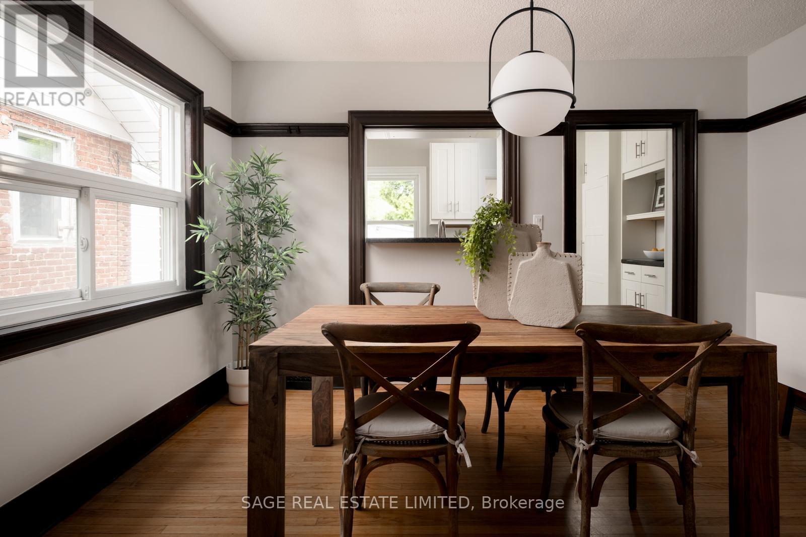 261 Monarch Park Avenue, Toronto (Danforth Village-East York), Ontario  M4J 4S6 - Photo 6 - E12208794