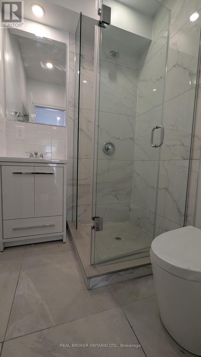 Unit #2 - 1150 Woodbine Avenue, Toronto, Ontario  M4C 4C9 - Photo 7 - E12208802