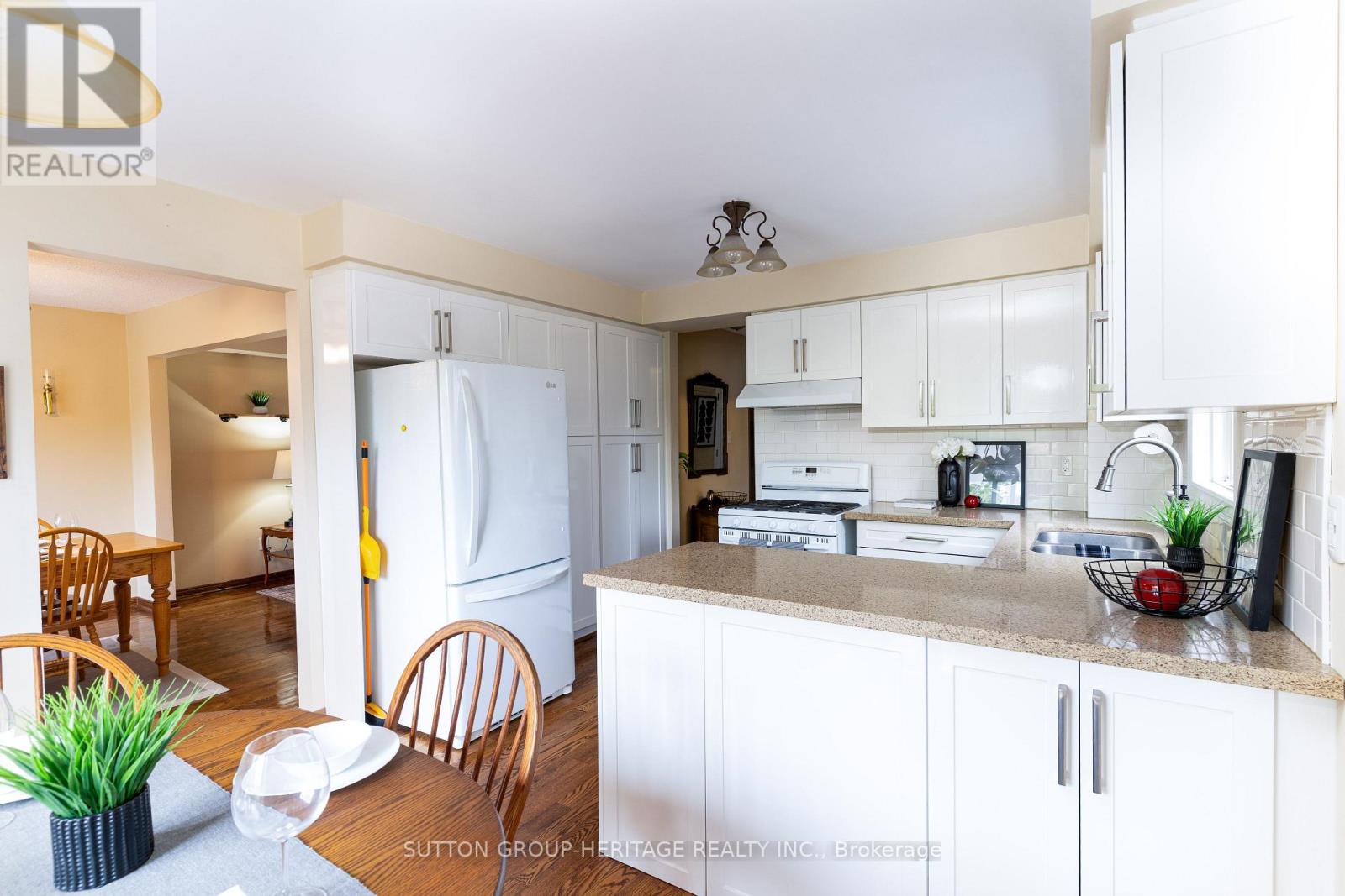 106 Cornwall Drive, Ajax, Ontario  L1T 3E7 - Photo 10 - E12208814