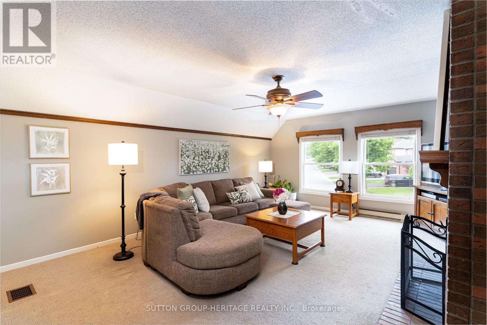 106 Cornwall Drive, Ajax, Ontario  L1T 3E7 - Photo 13 - E12208814