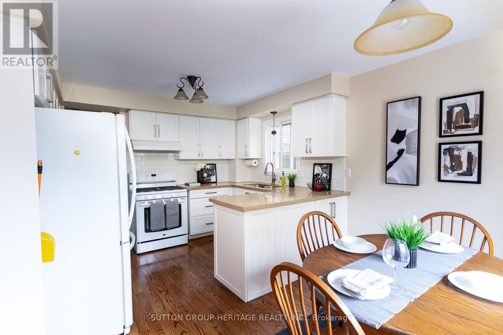 106 Cornwall Drive, Ajax, Ontario  L1T 3E7 - Photo 9 - E12208814