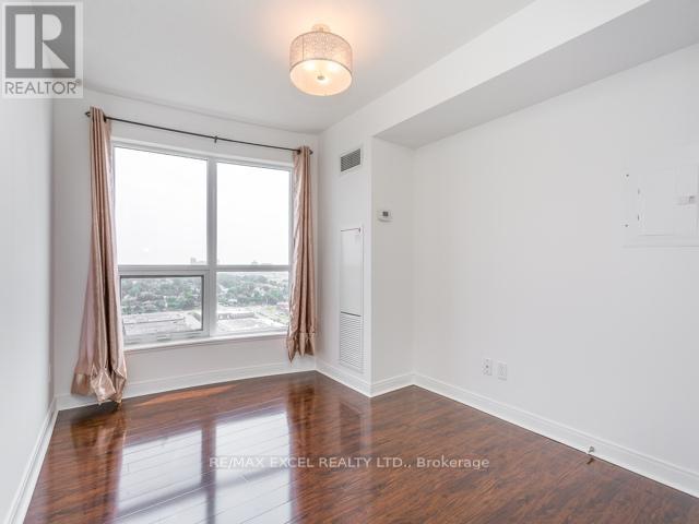 2013 - 181 Village Green Square, Toronto, Ontario  M1S 0L3 - Photo 13 - E12208823